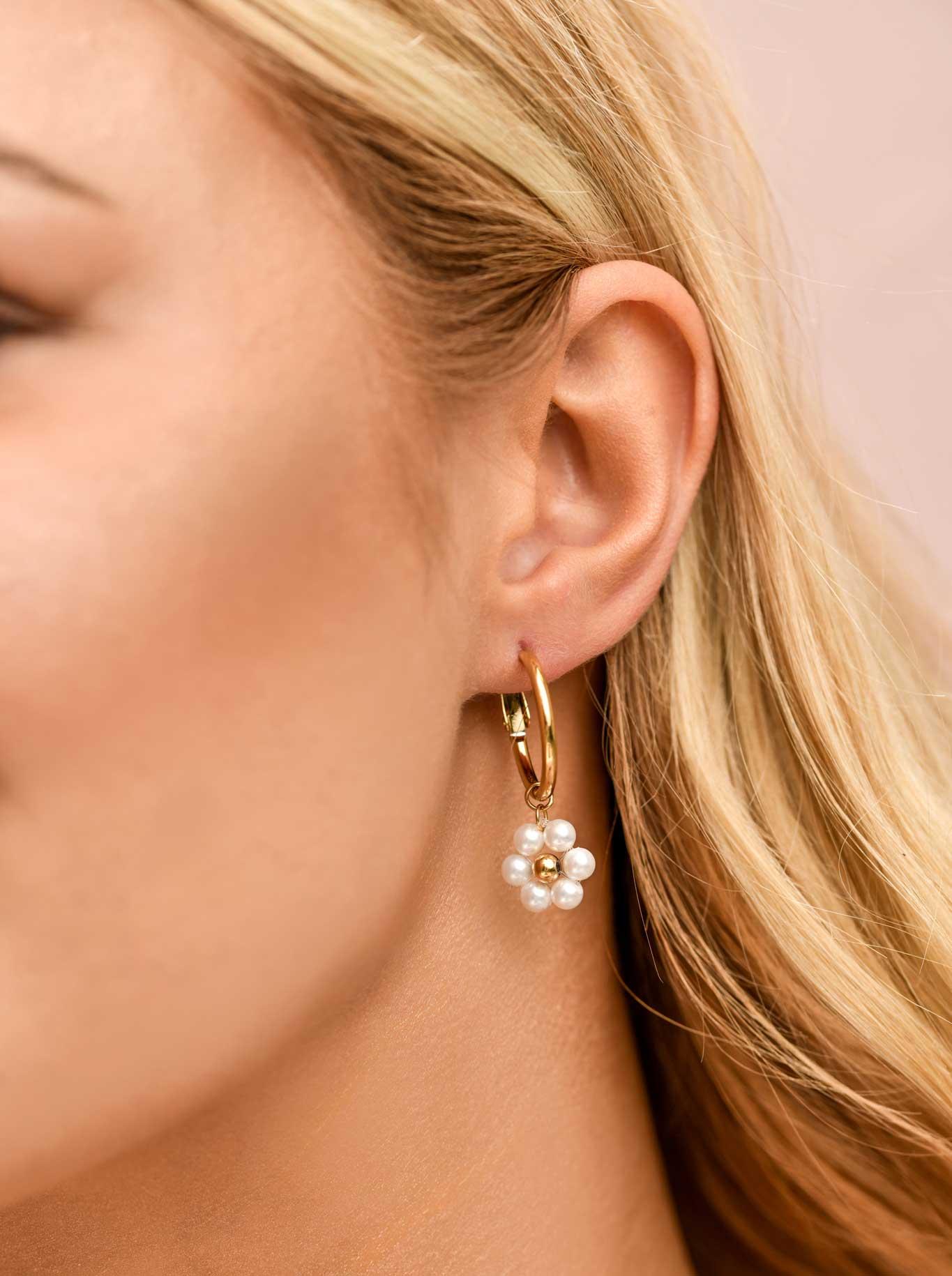 Cercei floare, perlute, oțel aurit S209698Z02